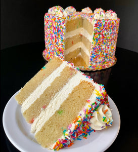 Funfetti Cake SLICE!