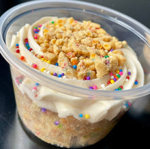 Funfetti Dunkaroo Cup-Cake