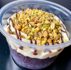 Single Chocolate Pistachio Cup-Cake