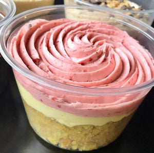 Lemon Strawberry Cup-Cake--LIMITED!